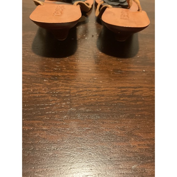 Mystique Flower Thong Sandals Leather Slip On Flats Summer Shoes Size 6 - Picture 4 of 8